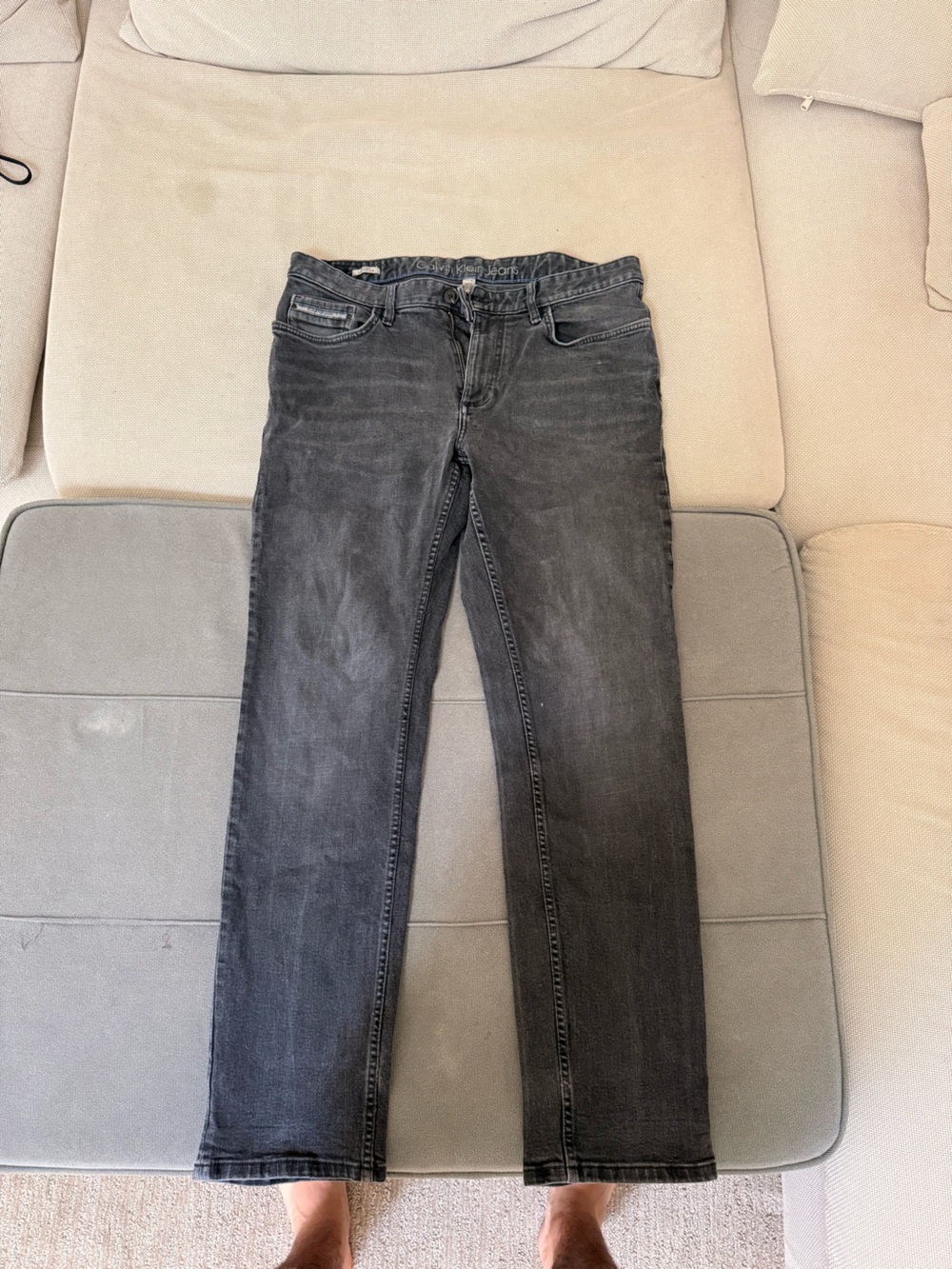 Calvin Klein Jeans Men's 34x32 Slim Straight